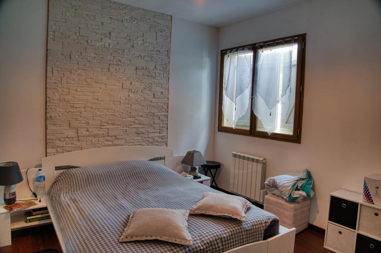 Apartamento Domaine Des Rigaud Garchizy Exterior foto